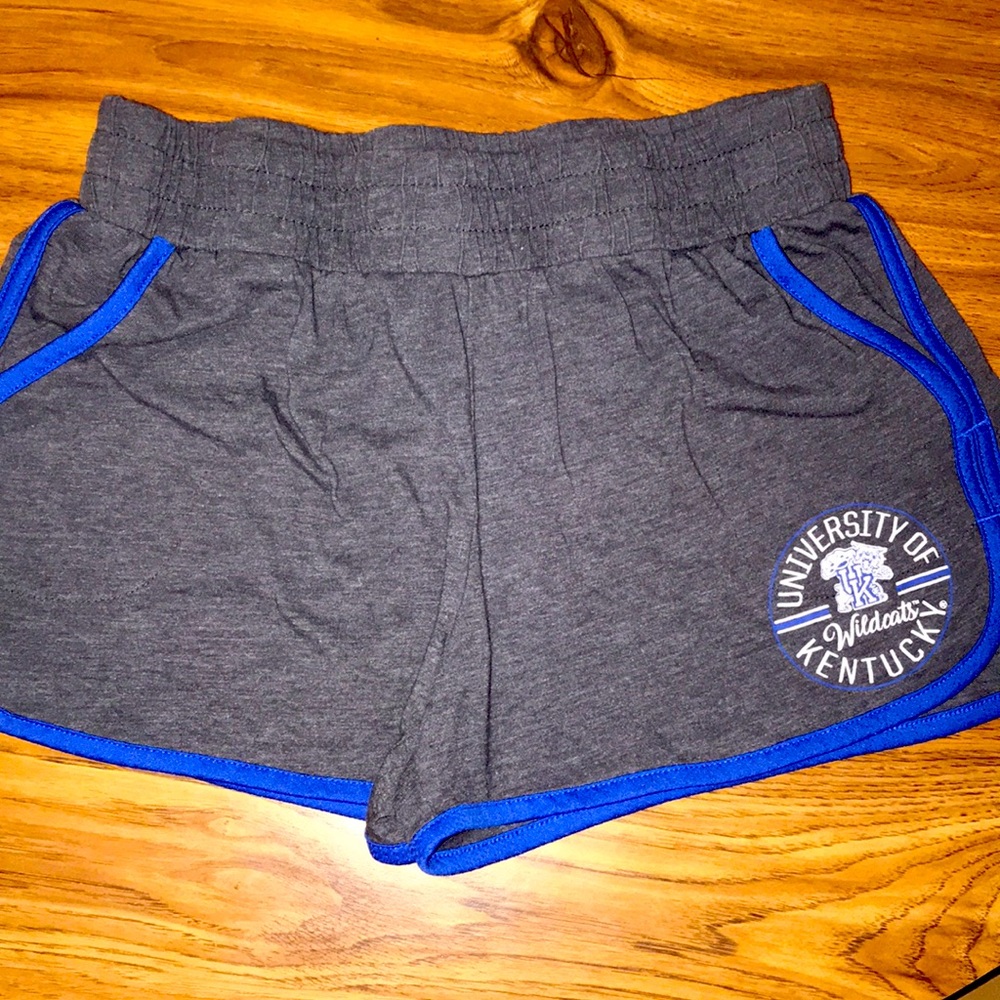 University of Kentucky shorts SIZE SMALL